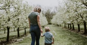Diary of an Honest Mom Blog Header Image